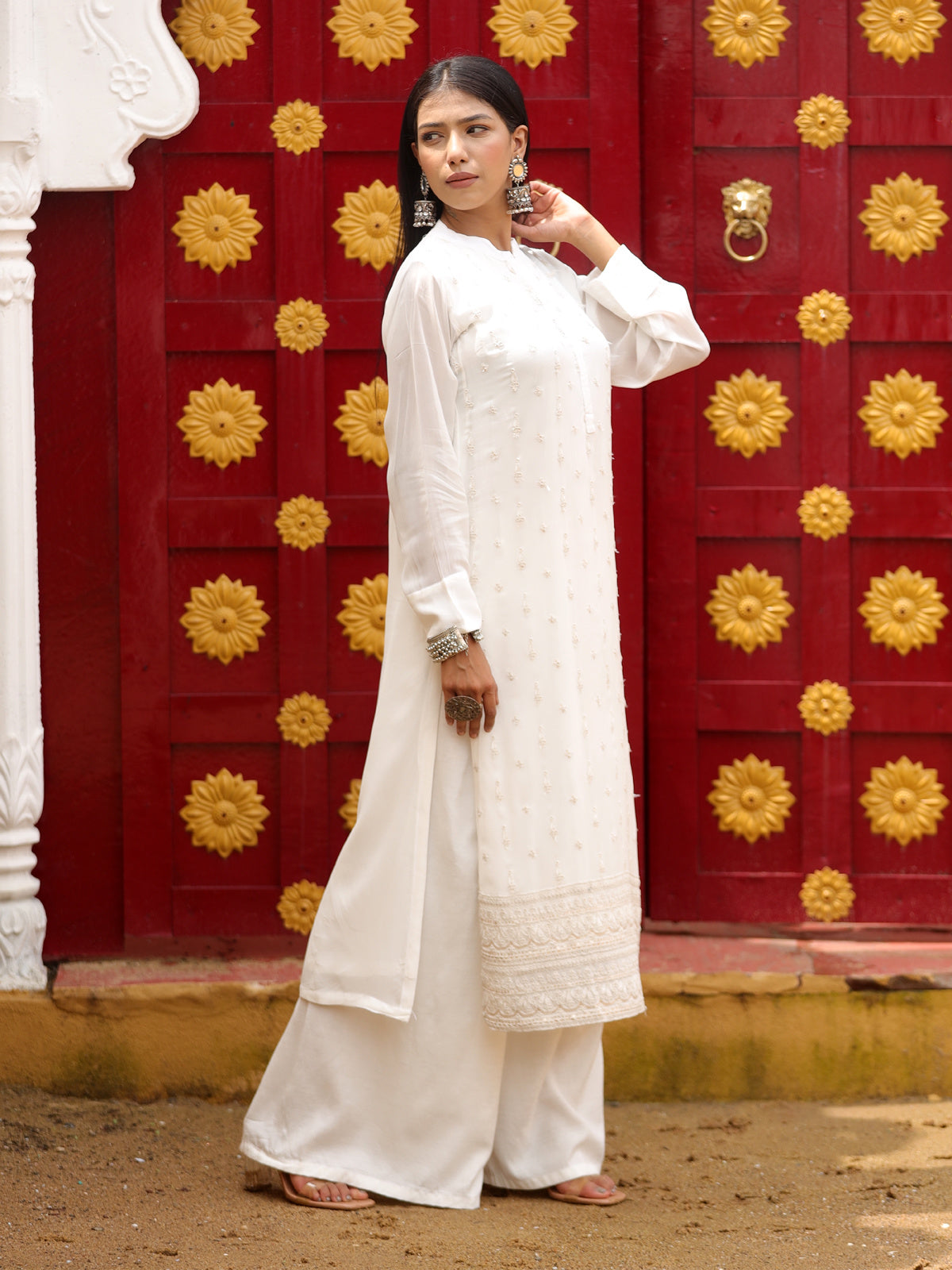 Ivory Intricate Threadwork Ensemble