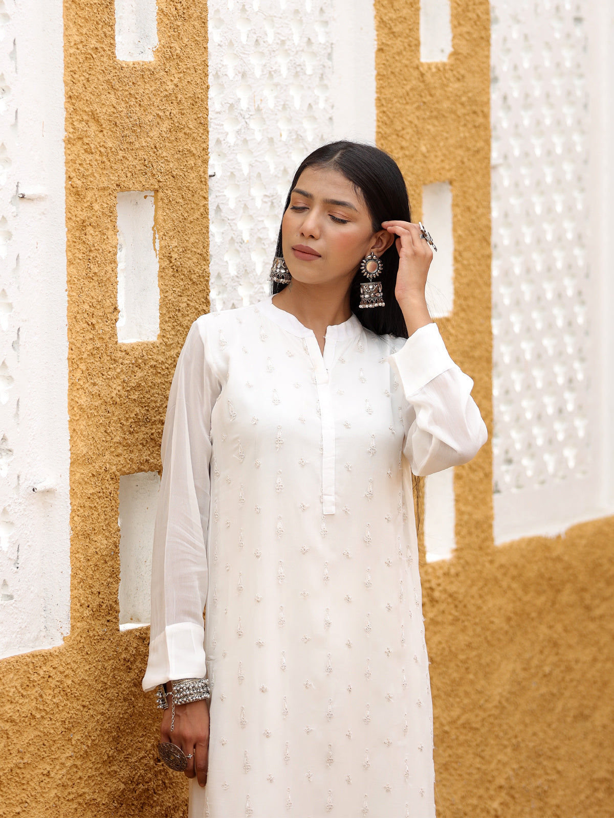 Ivory Intricate Threadwork Ensemble